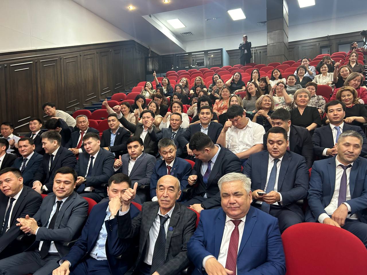 Мемлекеттік қазынашылық комитетінде Отан қорғаушылар күні мен Жеңіс күніне арналған мерекелік концерт өтті