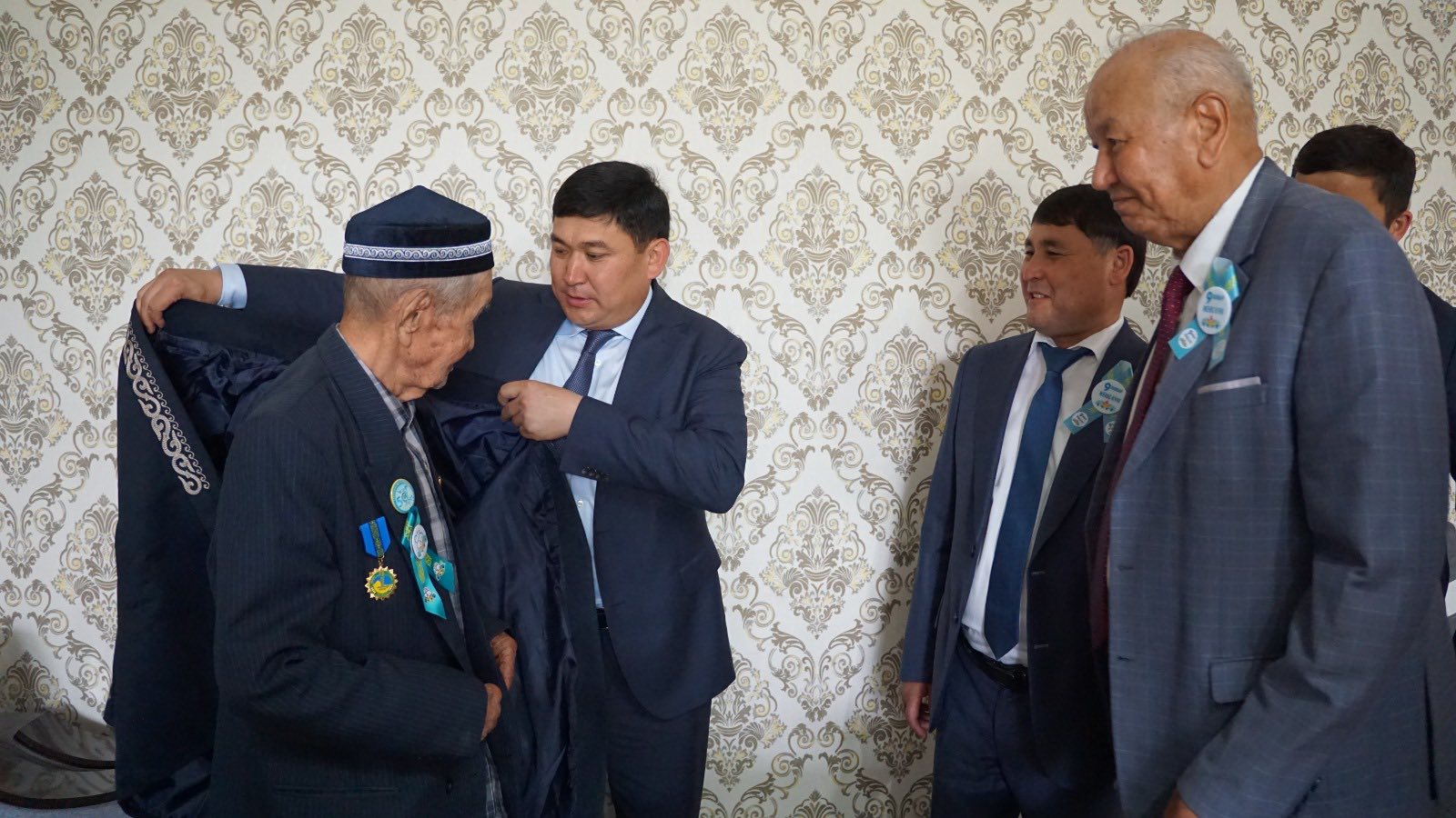 ТЫЛ АРДАГЕРІНЕ ҚҰРМЕТ КӨРСЕТІЛДІ