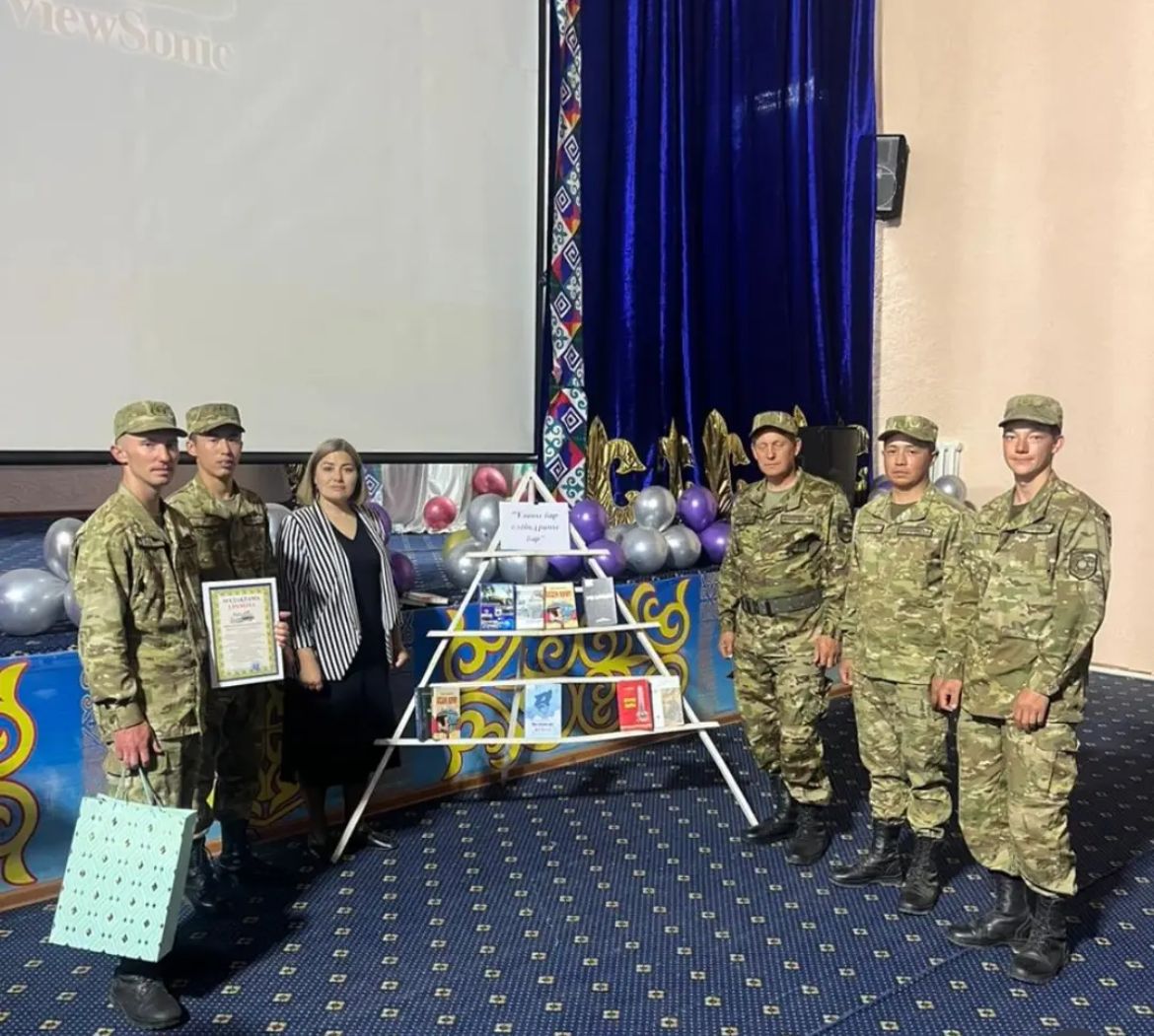«Ұланы бар елдің – ұраны бар» атты мерекелік кездесу