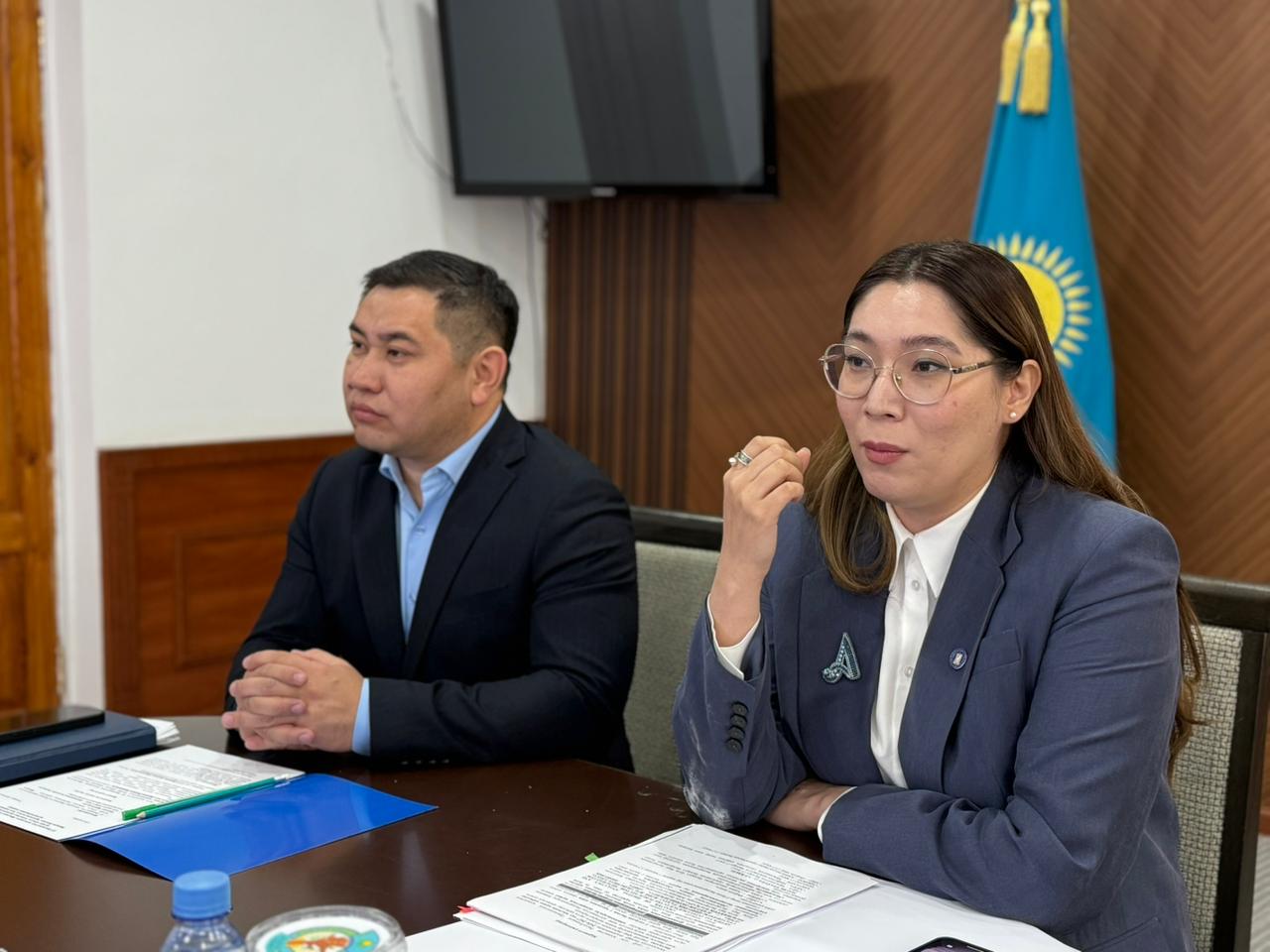 Шаг к государственной службе: в Алгинском районе прошла информационная сессия по поступлению в Академию при Президенте РК
