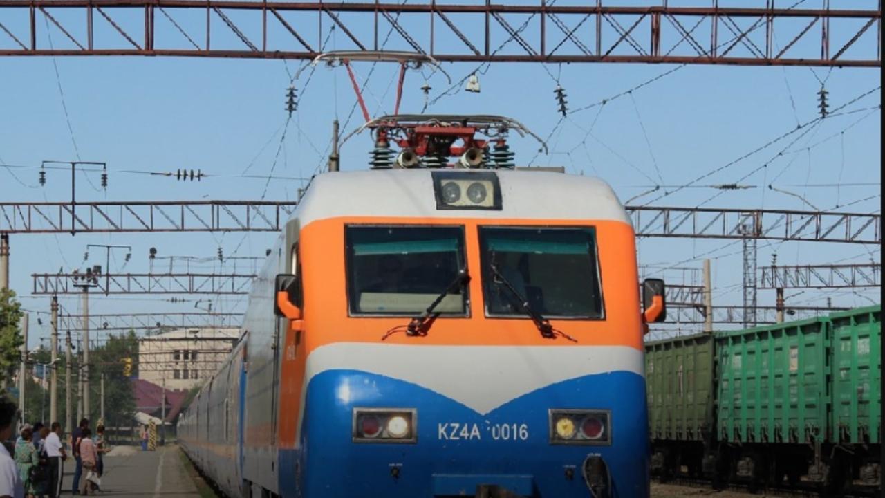 Летом запустят дополнительный поезд из Караганды в Балхаш