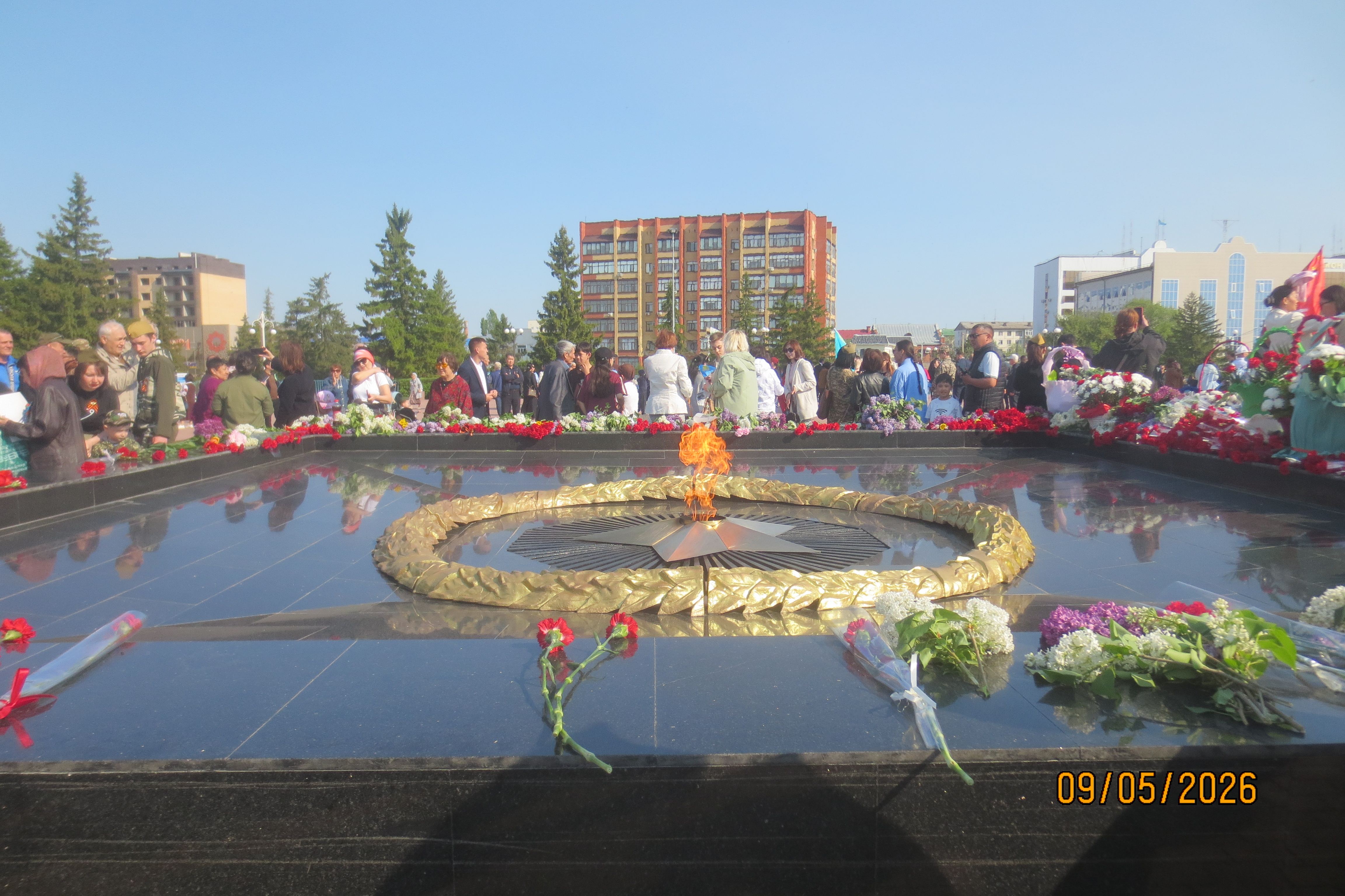 "Мәңгілік алау" мемориалында