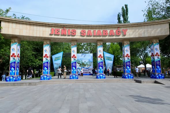 ТҮРКІСТАНДА ҰЛЫ ЖЕҢІСТІҢ 81 ЖЫЛДЫҒЫ САЛТАНАТТЫ ТҮРДЕ АТАЛЫП ӨТТІ