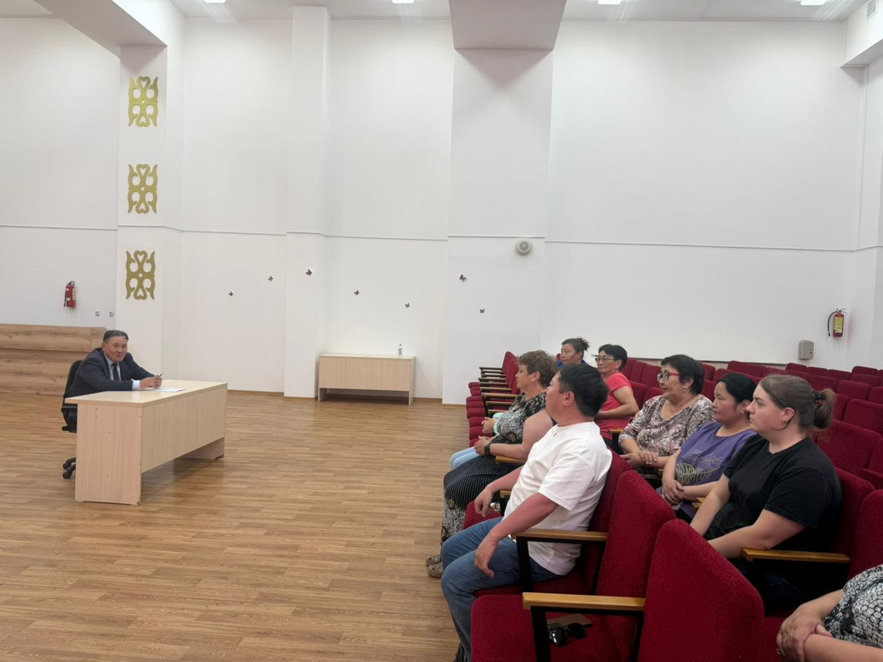 Макинск қаласы әкімінің 2026 жылдың бірінші жартыжылдығында халықпен тұрақты кездесуі
