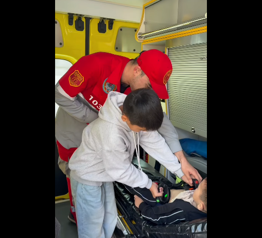 В АЛМАТЫ КО ДНЮ ЗАЩИТЫ ДЕТЕЙ НА СТАНЦИЯХ СКОРОЙ МЕДИЦИНСКОЙ ПОМОЩИ ПРОШЁЛ ДЕНЬ ОТКРЫТЫХ ДВЕРЕЙ